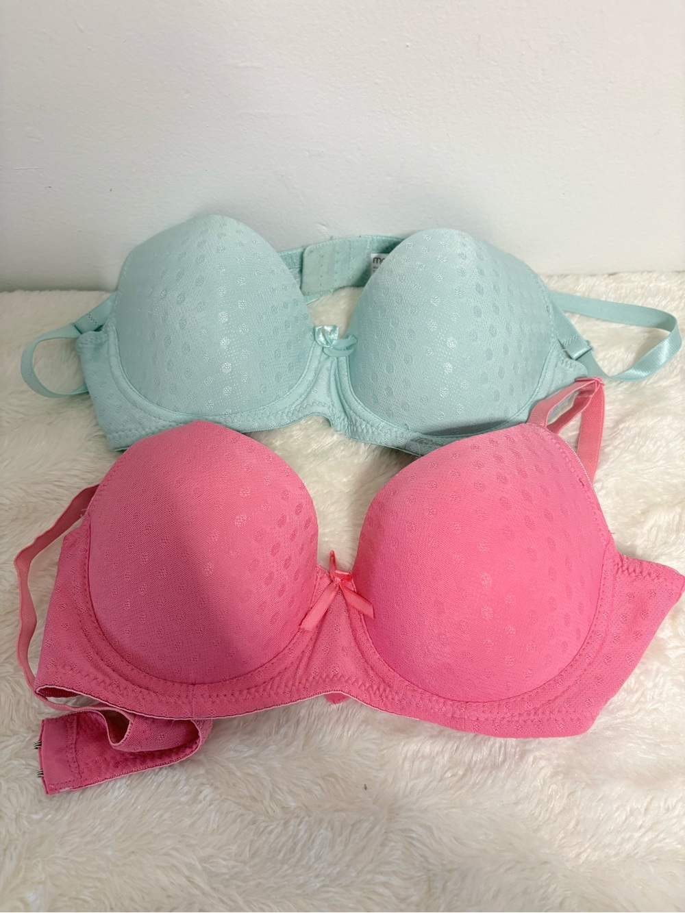Women’s Everyday Molded T-Shirt Bras in Pink and Light Blue